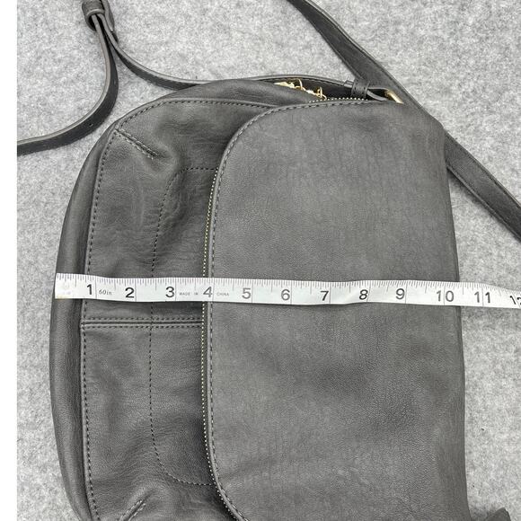 Miztique Black Vegan Leather Messenger Hobo Saddle Bag Crossbody Purse - Picture 7 of 16